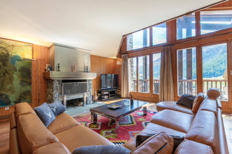 _lv_images__lot_0002340255_03_18180162 _lv_images__lot_0002340255_03_18180162