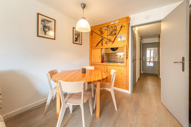 _lv_images__lot_0002340257_05_17124444 _lv_images__lot_0002340257_05_17124444