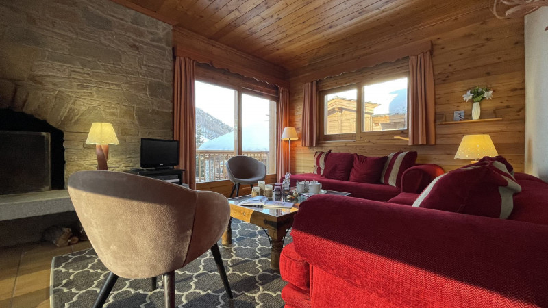 _lv_images__lot_0002340260_02_17409471 _lv_images__lot_0002340260_02_17409471