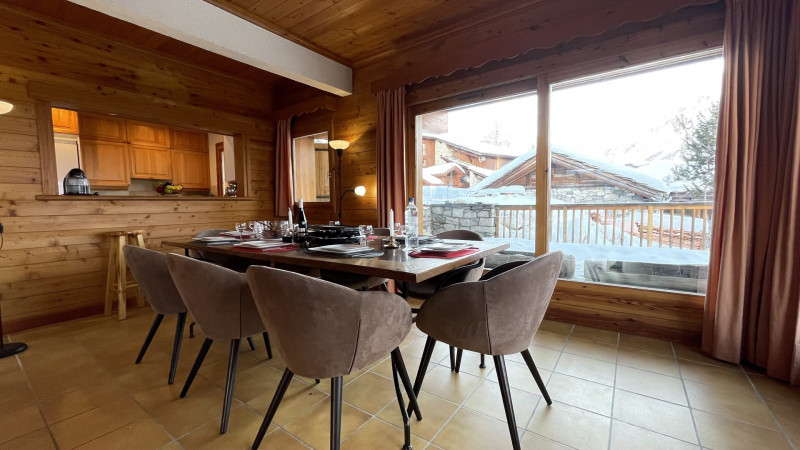 _lv_images__lot_0002340260_07_18181483