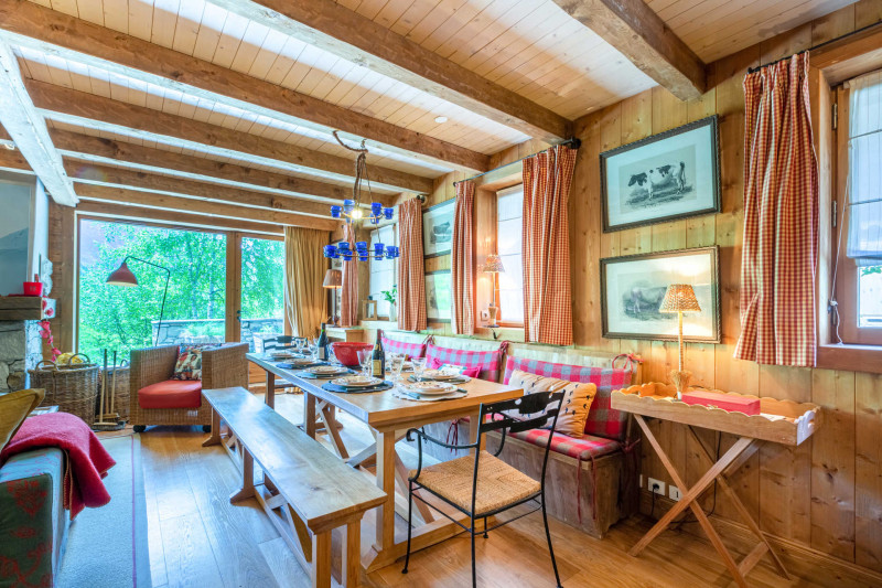 _lv_images__lot_0002340270_04_18303952