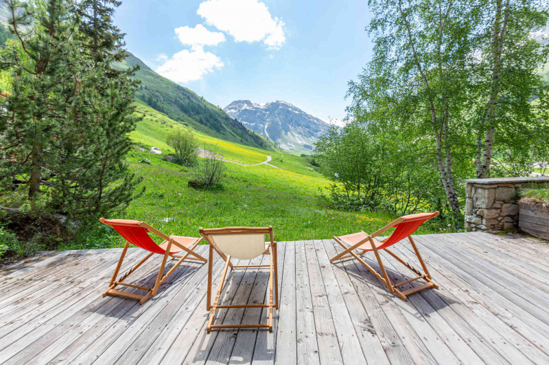 _lv_images__lot_0002340270_15_18448576