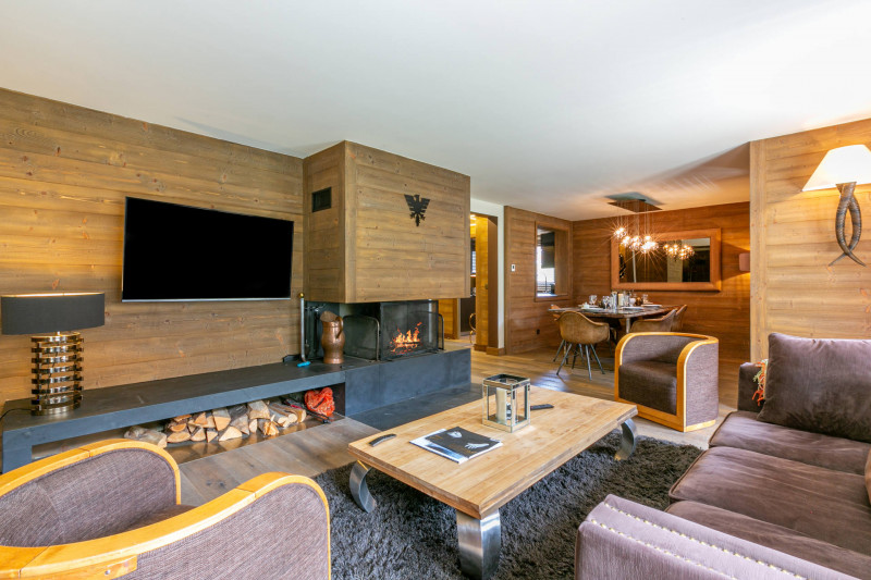 _lv_images__lot_0002340274_02_18119711