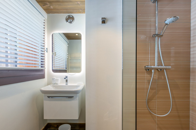 _lv_images__lot_0002340274_14_18226577 _lv_images__lot_0002340274_14_18226577