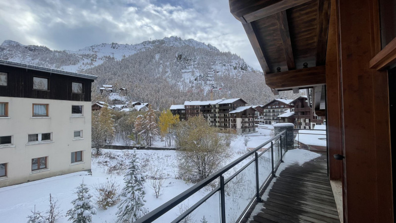 _lv_images__lot_0002340275_15_19328309 _lv_images__lot_0002340275_15_19328309