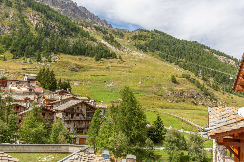 _lv_images__lot_0002340278_15_19327361 _lv_images__lot_0002340278_15_19327361