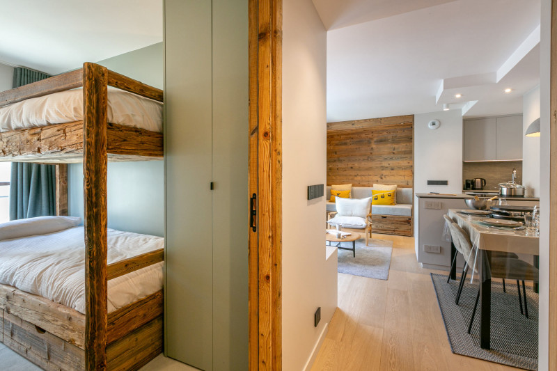 _lv_images__lot_0002340282_11_18316263 _lv_images__lot_0002340282_11_18316263