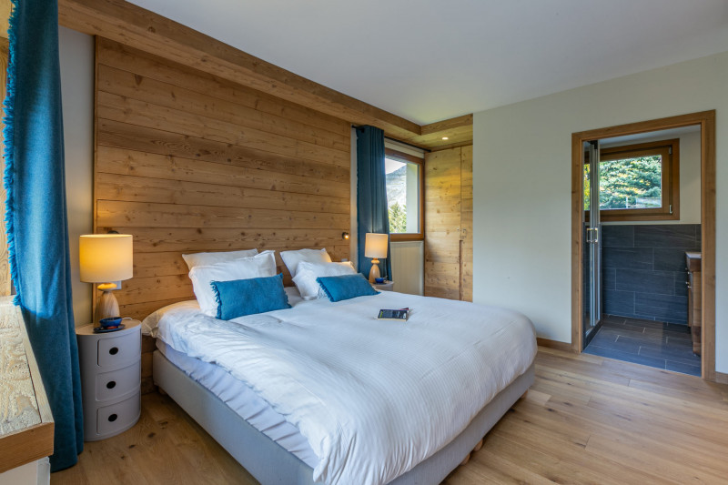 _lv_images__lot_0002340285_06_18307232 _lv_images__lot_0002340285_06_18307232