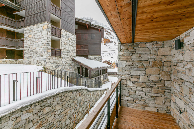 _lv_images__lot_0002340287_13_17427941