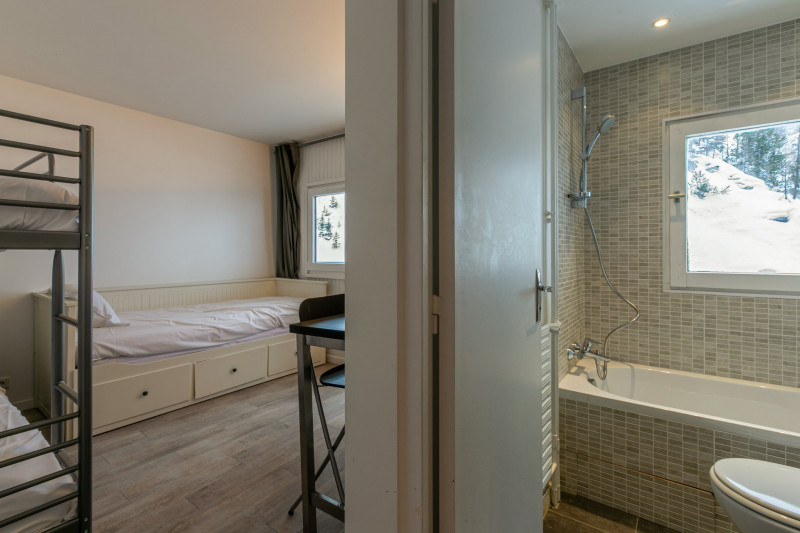 _lv_images__lot_0002340290_09_17401510 _lv_images__lot_0002340290_09_17401510