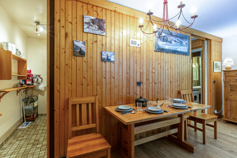 _lv_images__lot_0002340299_06_17382245 _lv_images__lot_0002340299_06_17382245