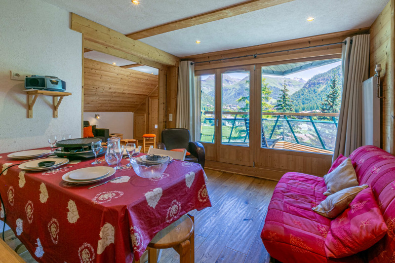 _lv_images__lot_0002340311_06_17442778