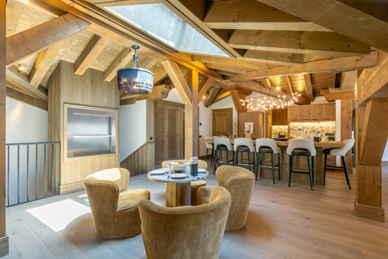 _lv_images__lot_0002340312_05_18303293 _lv_images__lot_0002340312_05_18303293