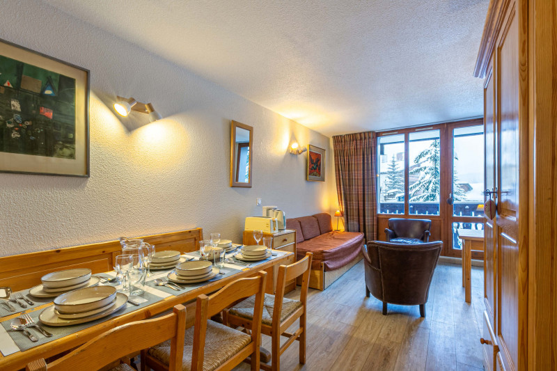 _lv_images__lot_0002340321_01_18304998 _lv_images__lot_0002340321_01_18304998