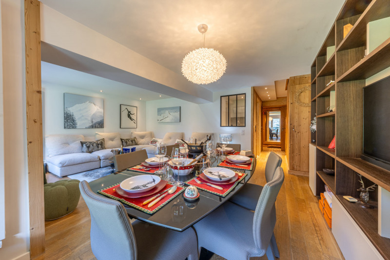 _lv_images__lot_0002340323_04_18439559 _lv_images__lot_0002340323_04_18439559