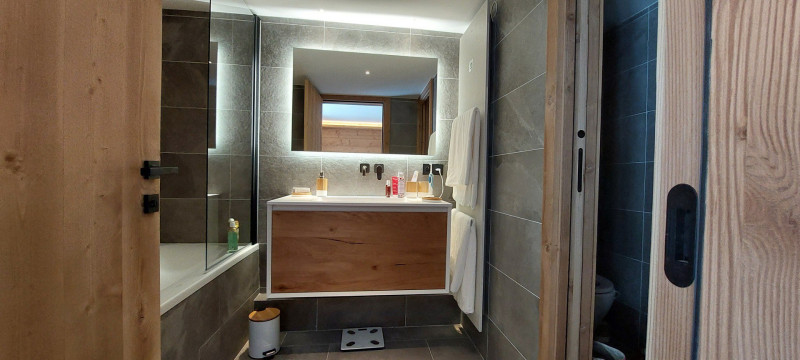 _lv_images__lot_0002340328_08_17314833 _lv_images__lot_0002340328_08_17314833