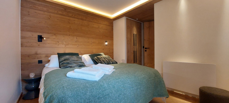 _lv_images__lot_0002340328_13_17398616 _lv_images__lot_0002340328_13_17398616