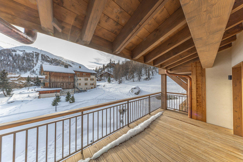 _lv_images__lot_0002340328_14_19326162 _lv_images__lot_0002340328_14_19326162