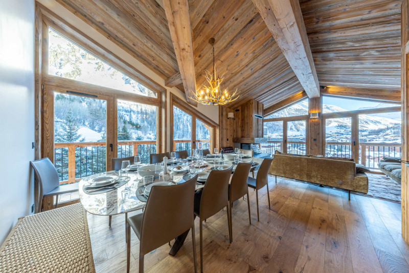 _lv_images__lot_0002340331_02_18450403