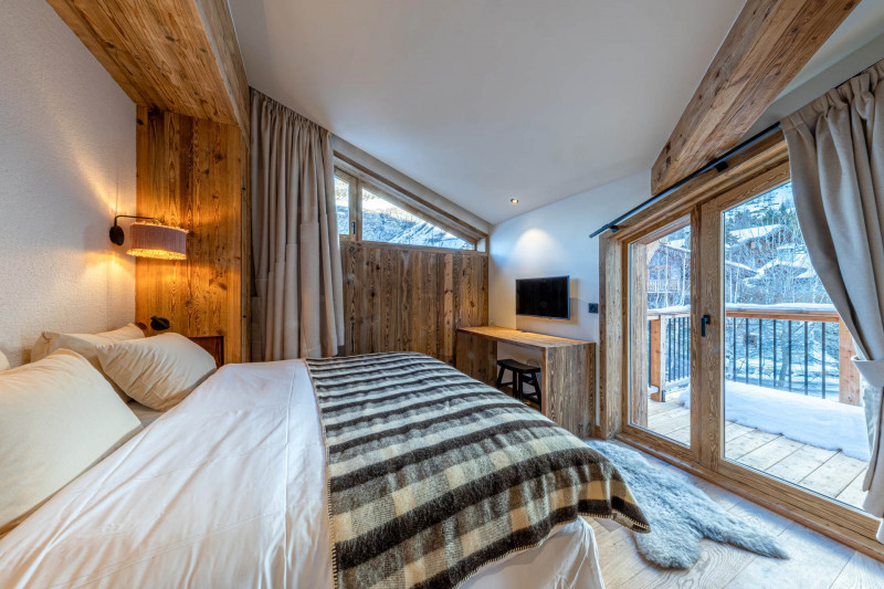 _lv_images__lot_0002340331_09_18181378 _lv_images__lot_0002340331_09_18181378