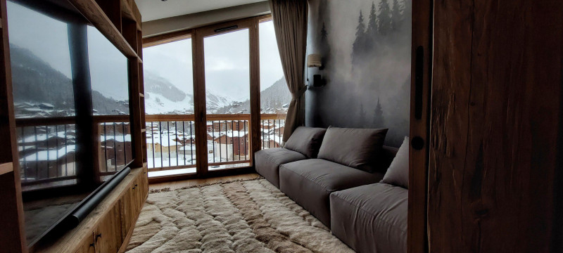 _lv_images__lot_0002340331_14_17400629 _lv_images__lot_0002340331_14_17400629