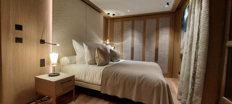 _lv_images__lot_0002340332_11_17364486 _lv_images__lot_0002340332_11_17364486