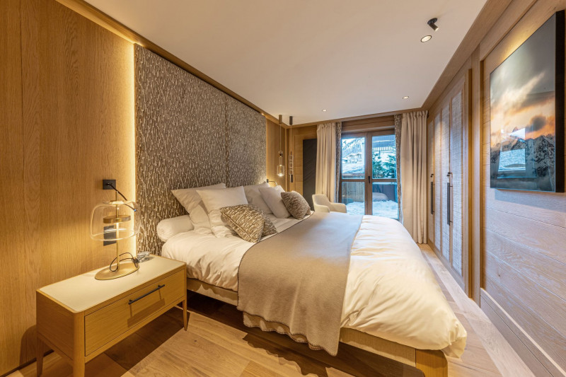 _lv_images__lot_0002340332_16_17416598 _lv_images__lot_0002340332_16_17416598