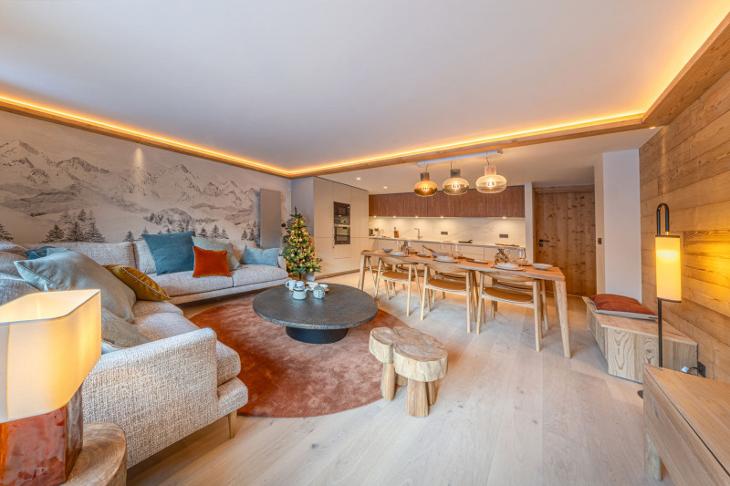 _lv_images__lot_0002340333_01_17669413