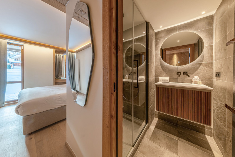 _lv_images__lot_0002340333_09_17407435 _lv_images__lot_0002340333_09_17407435