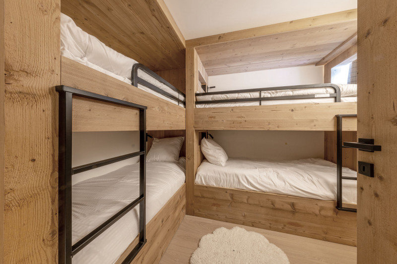 _lv_images__lot_0002340333_11_17425029