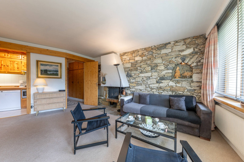 _lv_images__lot_0002340334_04_17411564 _lv_images__lot_0002340334_04_17411564