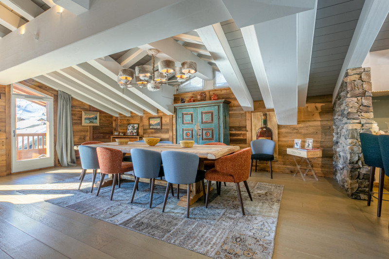 _lv_images__lot_0002340335_03_18392209 _lv_images__lot_0002340335_03_18392209