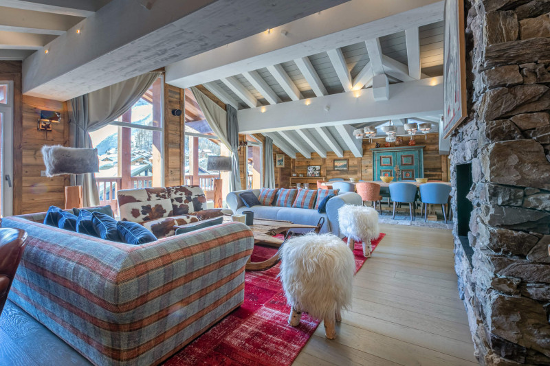 _lv_images__lot_0002340335_05_17992541