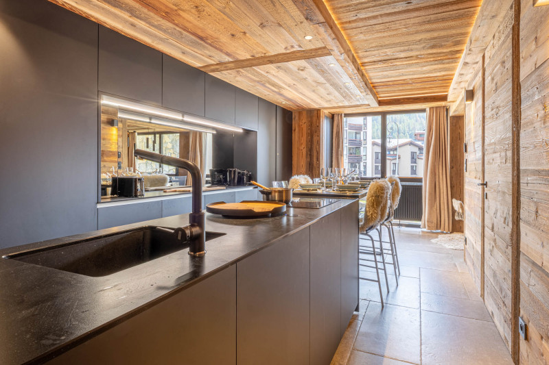 _lv_images__lot_0002340341_06_19513374 _lv_images__lot_0002340341_06_19513374