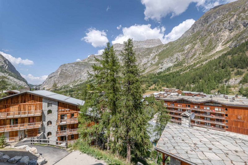 _lv_images__lot_0002340342_15_17468294