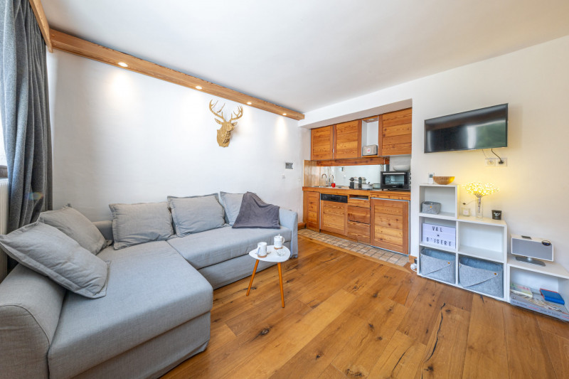 _lv_images__lot_0002340343_02_17425839 _lv_images__lot_0002340343_02_17425839