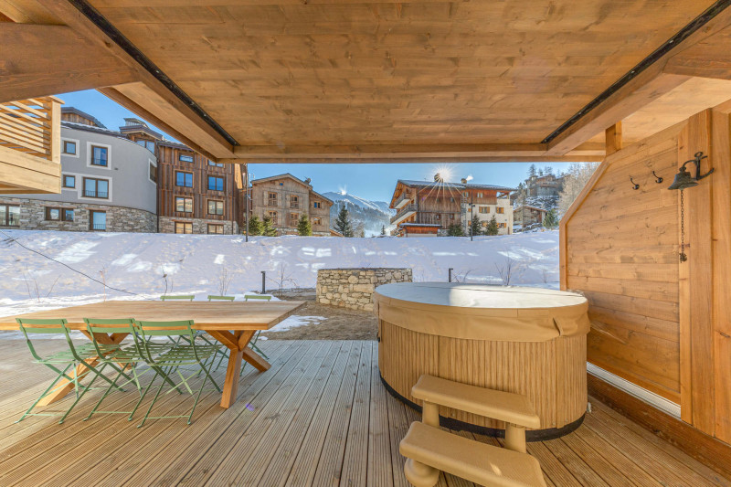 _lv_images__lot_0002340344_15_18224296