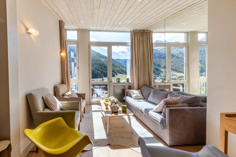 _lv_images__lot_0002340346_02_18223689 _lv_images__lot_0002340346_02_18223689