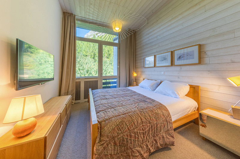 _lv_images__lot_0002340346_11_18223698 _lv_images__lot_0002340346_11_18223698