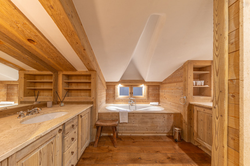 _lv_images__lot_0002340348_09_18430648 _lv_images__lot_0002340348_09_18430648