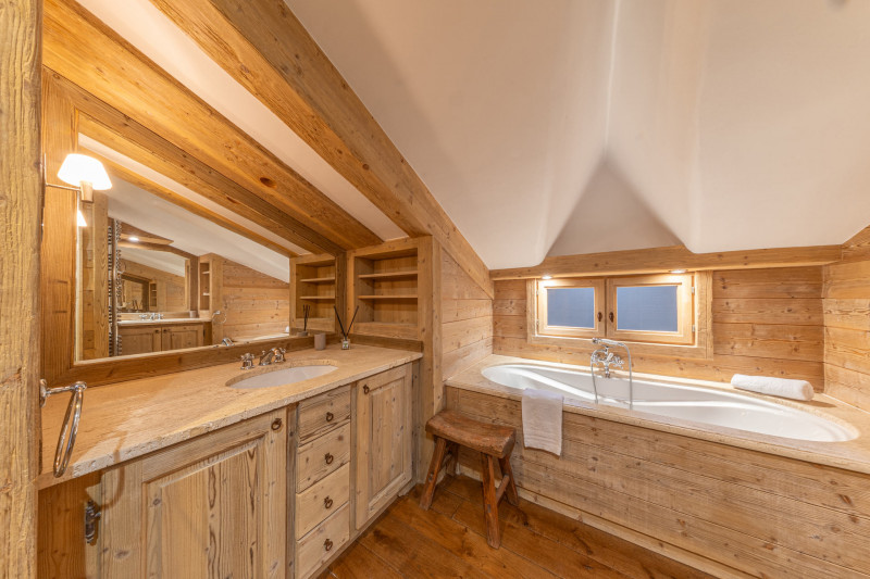 _lv_images__lot_0002340348_15_17407285 _lv_images__lot_0002340348_15_17407285