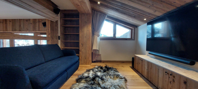 _lv_images__lot_0002340354_03_17363983 _lv_images__lot_0002340354_03_17363983