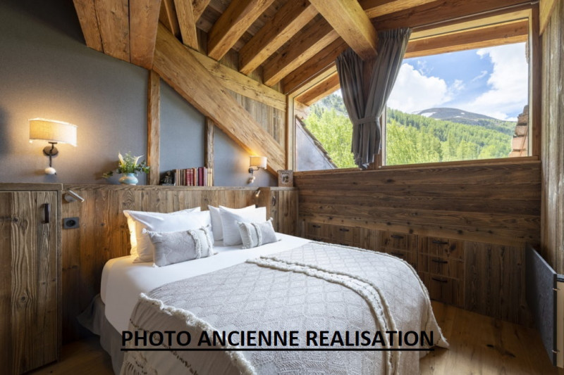 _lv_images__lot_0002340354_04_17299248