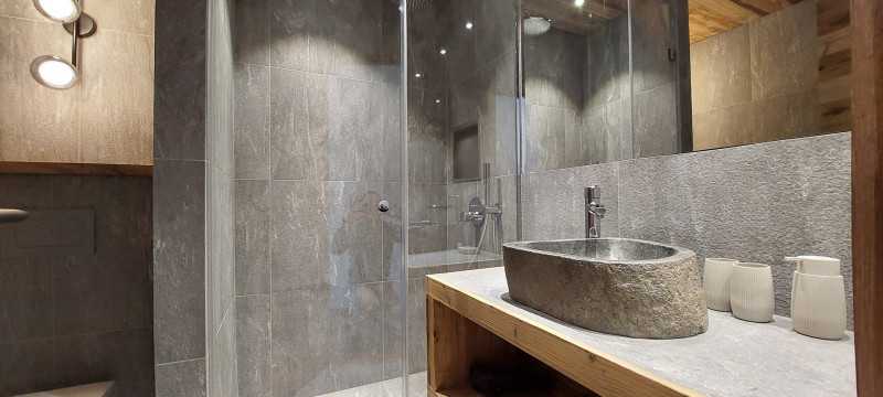 _lv_images__lot_0002340354_09_17398856 _lv_images__lot_0002340354_09_17398856