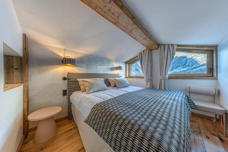 _lv_images__lot_0002340354_11_18430746 _lv_images__lot_0002340354_11_18430746