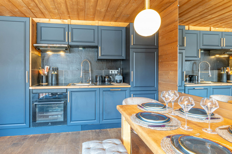 _lv_images__lot_0002340357_04_18431348 _lv_images__lot_0002340357_04_18431348