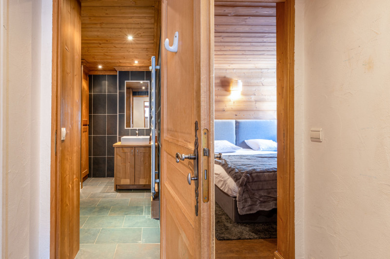 _lv_images__lot_0002340357_14_18431358 _lv_images__lot_0002340357_14_18431358