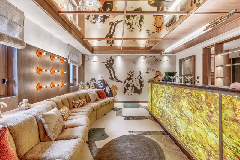 _lv_images__lot_0002340368_07_19469891