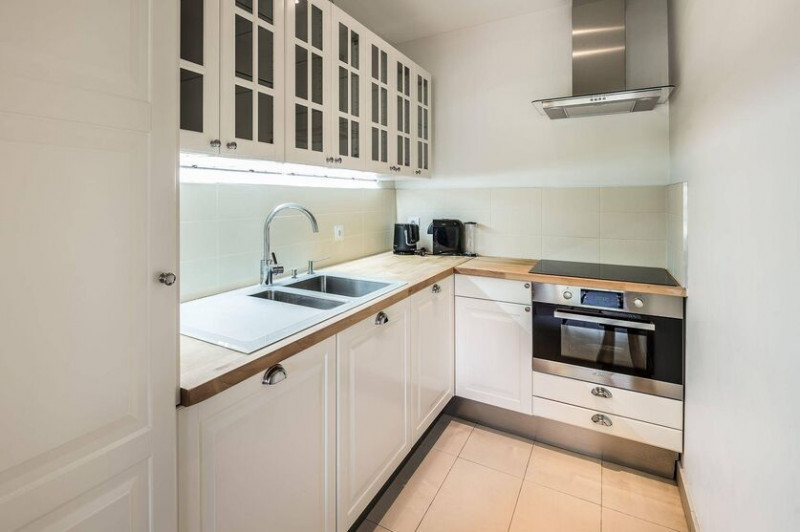 _lv_images__lot_0060064849_04_18327606