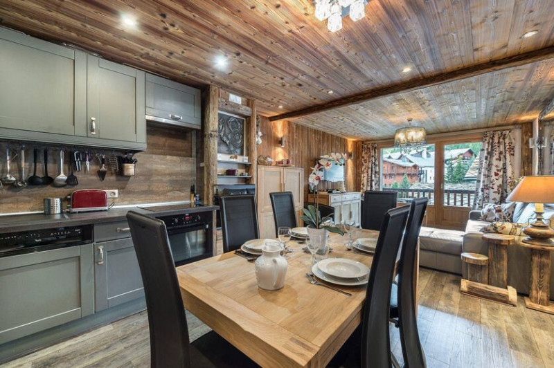 _lv_images__lot_0060330107_01_17413698 _lv_images__lot_0060330107_01_17413698